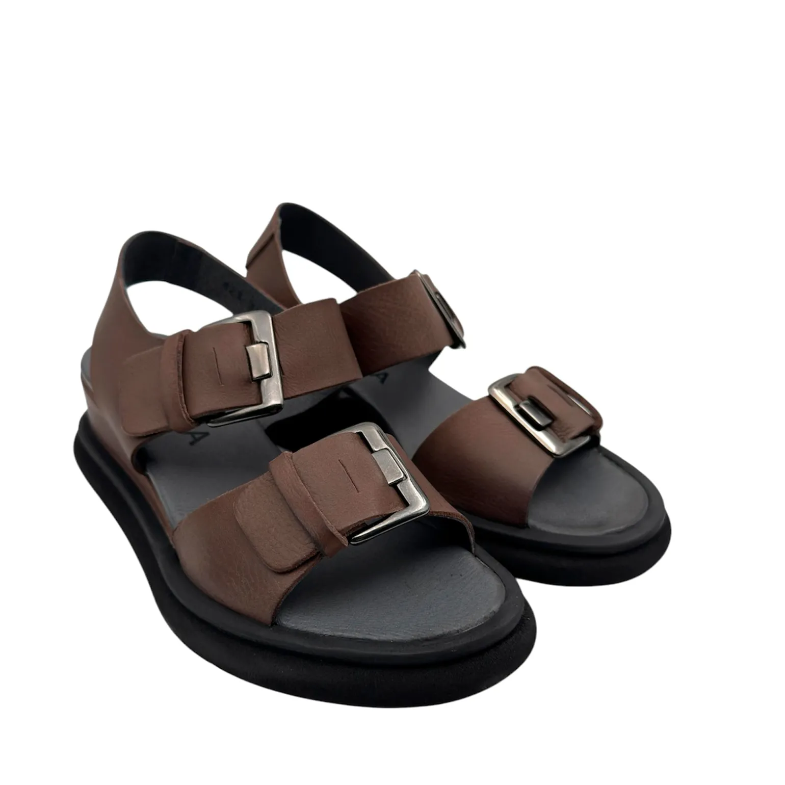 Lofina 2E423 Brun ankel remsandal med 2 spænder