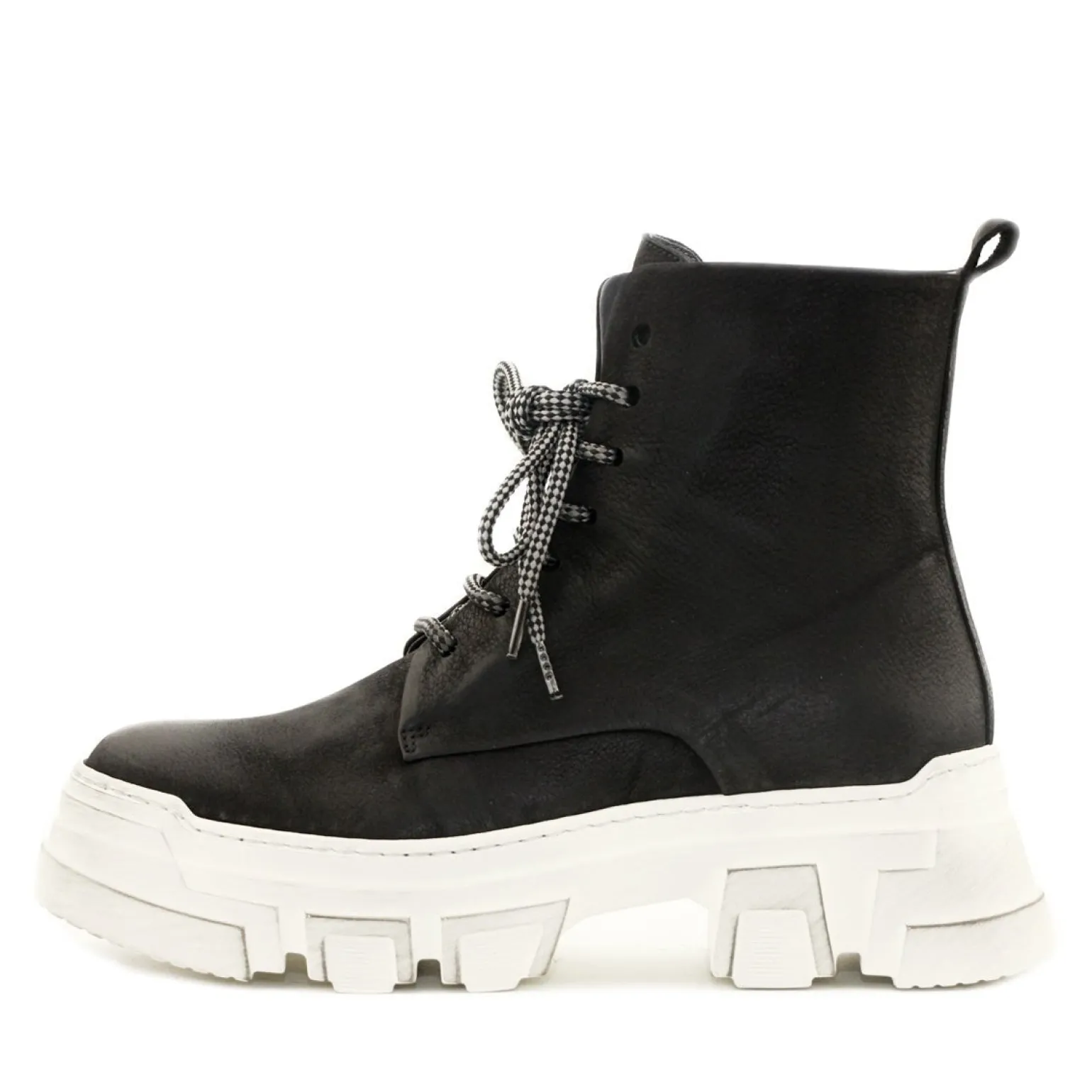 Lofina 2I-310 Sort Snørestøvle med Hvid Chunky Sål