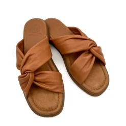 Unisa Camby Cognac Slip-inn Sandal På En Non-Slip Sål